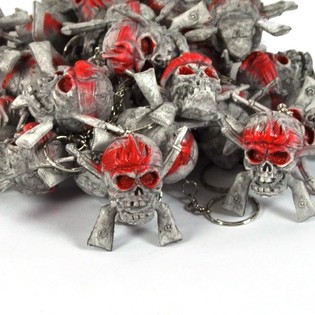 Porte-cl&eacute;s T&ecirc;te de Mort Pirate (24 pcs.)